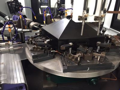 智能制造升級(jí)利器 門鉸鏈鉆攻專機(jī)與數(shù)控機(jī)床的銷售與應(yīng)用前景